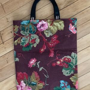 SOLD ****. Vintage Vanessa Malone pocketbook w/lovely plastic handles